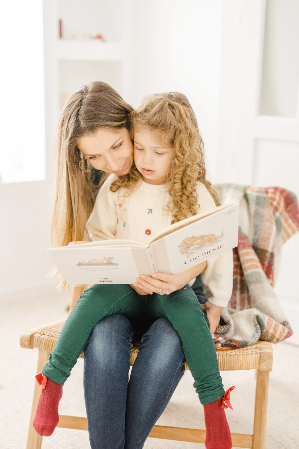 bonheur enfant livre beige marron